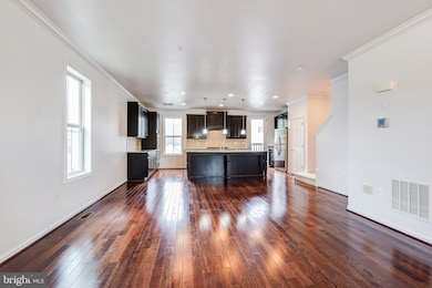 13260 Tivoli Lake Blvd, Silver Spring, MD 20906 - photo 2