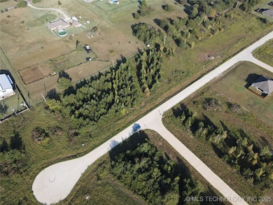 94 Maple Leaf Dr, Durant, OK 74701 - photo 4