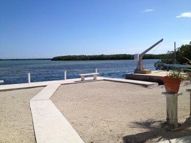1427 Boca Chica open water view