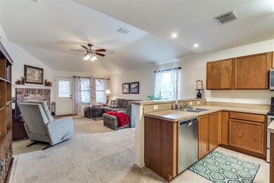 514 Robinwood Dr, Wylie, TX 75098 - photo 6