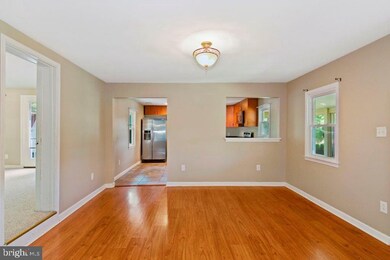 29 Woodstock Ln, Stafford, VA 22554 - photo 4