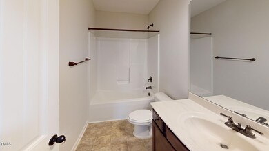 301-Webber-Bathroom 2