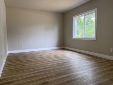 1081 E 35th Ct, Gary, IN 46409 - photo 4