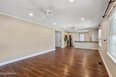 809EastwoodRd - 26