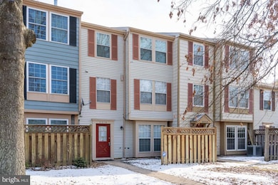 3216 Tapestry Cir, Burtonsville, MD 20866 - photo 2