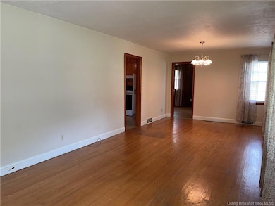 2653 Roanoke Ave, New Albany, IN 47150 - photo 6