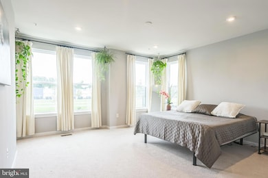 20306 Newfoundland Square, Ashburn, VA 20147 - photo 6