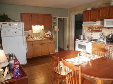 44 Prospect St, Rutland, VT 05701 - photo 4