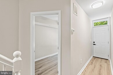 1118 W Hamburg St, Baltimore, MD 21230 - photo 5