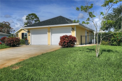 350 Benschop St, Sebastian, FL 32958 - photo 2