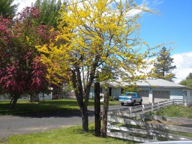 3445 Anderson Ave, Klamath Falls, OR 97603 - photo 2