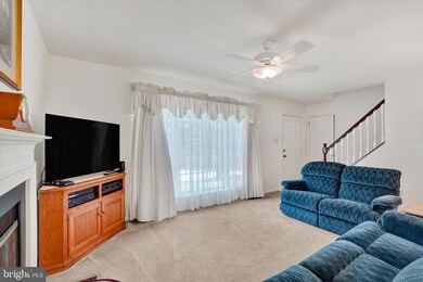 140 Hershey Cir, Stewartstown, PA 17363 - photo 4