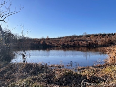 10196 W Perry Rd, Stigler, OK 74462 - photo 5