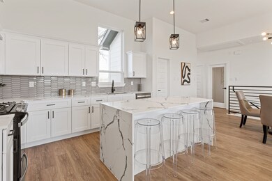 302 W Donovan St, Houston, TX 77091 - photo 6