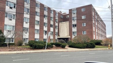 Brookside Condominium unit 2M, Weymouth, MA 02188 - photo 2