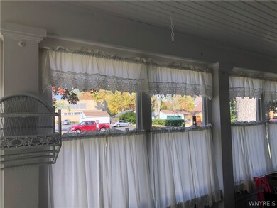 41 E Felton St, North Tonawanda, NY 14120 - photo 3