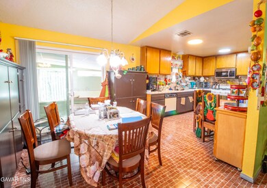 40961 166th St E, Lancaster, CA 93535 - photo 6