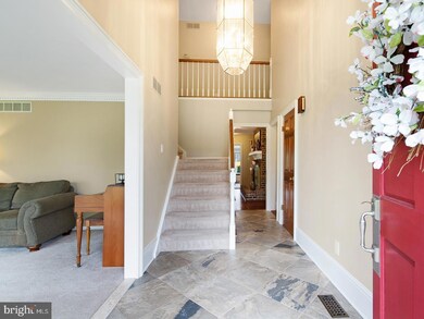 661 N Saratoga Dr, Moorestown, NJ 08057 - photo 4