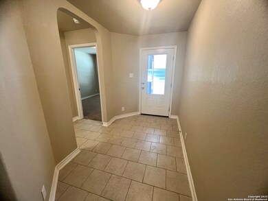 10822 Shaenmeadow, San Antonio, TX 78254 - photo 4