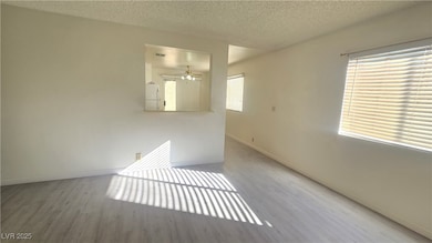 5181 Pioneer Ave unit 203, Las Vegas, NV 89146 - photo 5