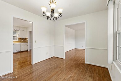 605 Windemere Road (7)