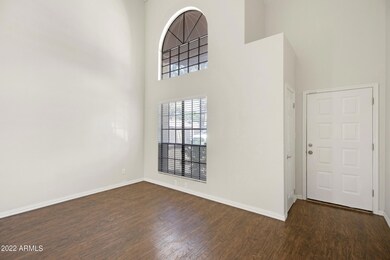 1126 W Elliot Rd #1015-4