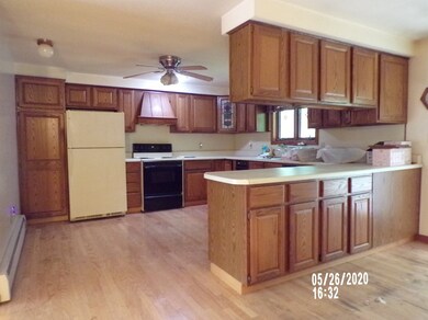 56 Williamsville Rd, Hubbardston, MA 01452 - photo 7