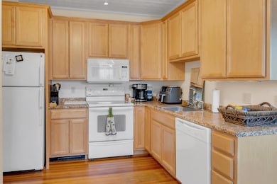 23 Montello St, Lewiston, ME 04240 - photo 7