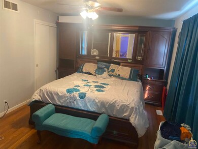 2909 SW 33rd Cir, Topeka, KS 66614 - photo 7