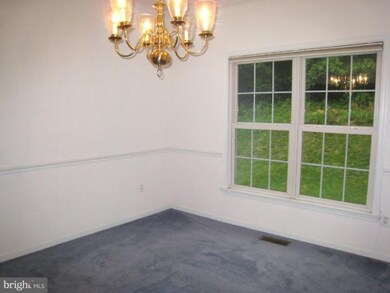 11723 Mayfair Field Dr, Lutherville Timonium, MD 21093 - photo 5