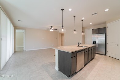 006-photo-kitchen-11373892