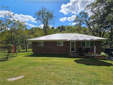 236 Buck Rd, Leon, WV 25123 - photo 2