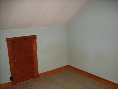 66 Sagamore St, Warwick, RI 02889 - photo 5