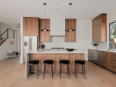 unlisted-address, Austin, TX 78745 - photo 6