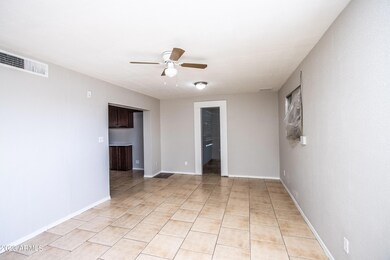 4834 W Encanto Blvd, Phoenix, AZ 85035 - photo 5