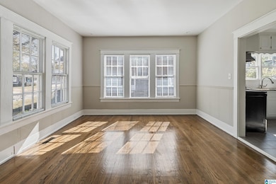 1520 36th St N, Birmingham, AL 35234 - photo 7