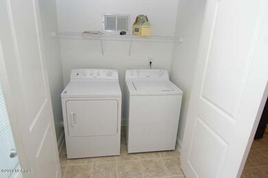 2604 Saddleback Dr unit A, Winterville, NC 28590 - photo 5