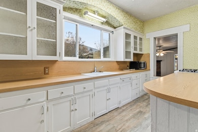 246 N Main St, Manti, UT 84642 - photo 7