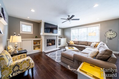 6244 Cascade Point SE-GRAND RAPIDS, MI 4