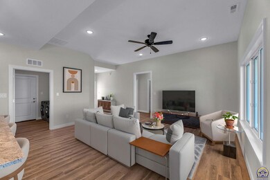 7632 SW 24th Terrace, Topeka, KS 66614 - photo 6