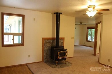 unlisted-address, Bend, OR 97702 - photo 5