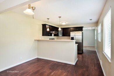 199 College St, Crystal Lake, IL 60014 - photo 6