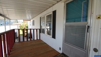 2010 SW 3rd St, Corvallis, OR 97333 - photo 2