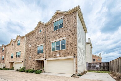 11502 Main Birch Dr, Houston, TX 77025 - photo 2