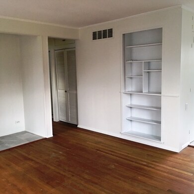 220 N Dorchester Ave, Wheaton, IL 60187 - photo 3