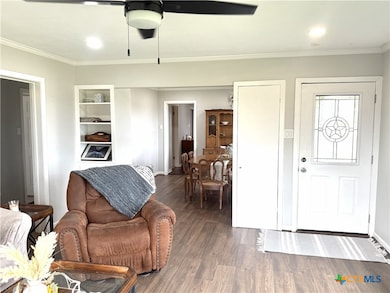 1045 Arnold Rd, Victoria, TX 77905 - photo 4