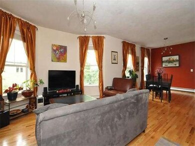 42 Woodlawn St unit 3, Jamaica Plain, MA 02130 - photo 2