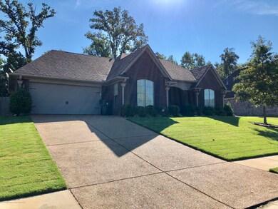 1406 Lake Front Dr E, Hernando, MS 38632 - photo 2