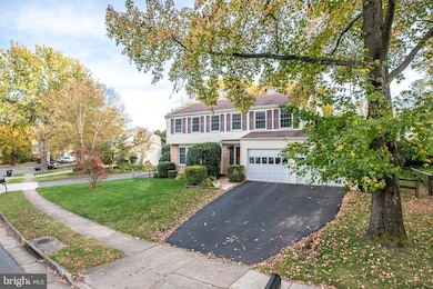 9913 Manet Rd, Burke, VA 22015 - photo 2