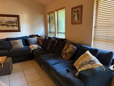 13 Quadrangle Cir, Laredo, TX 78041 - photo 3